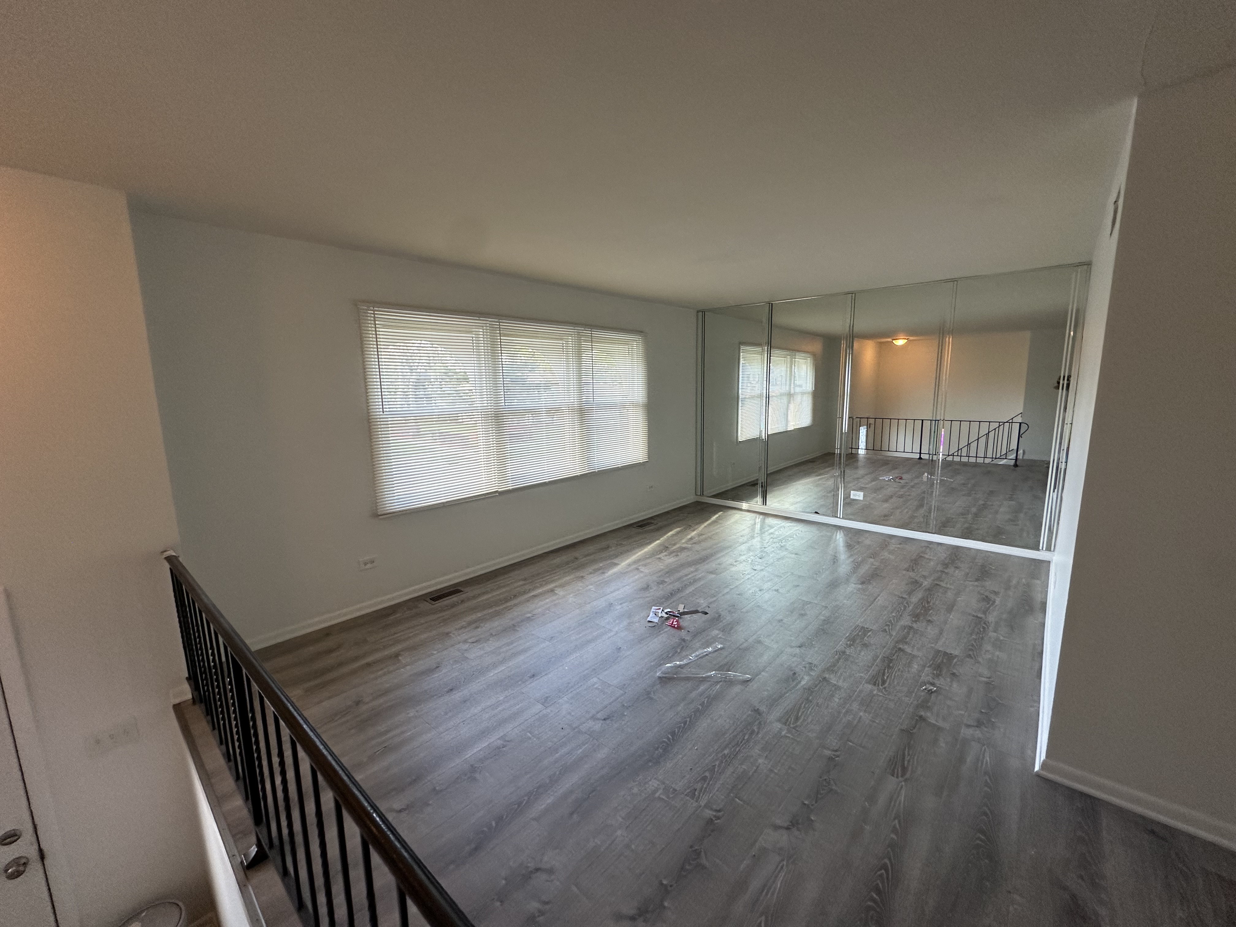 Full Interior Flip Country Club Hills